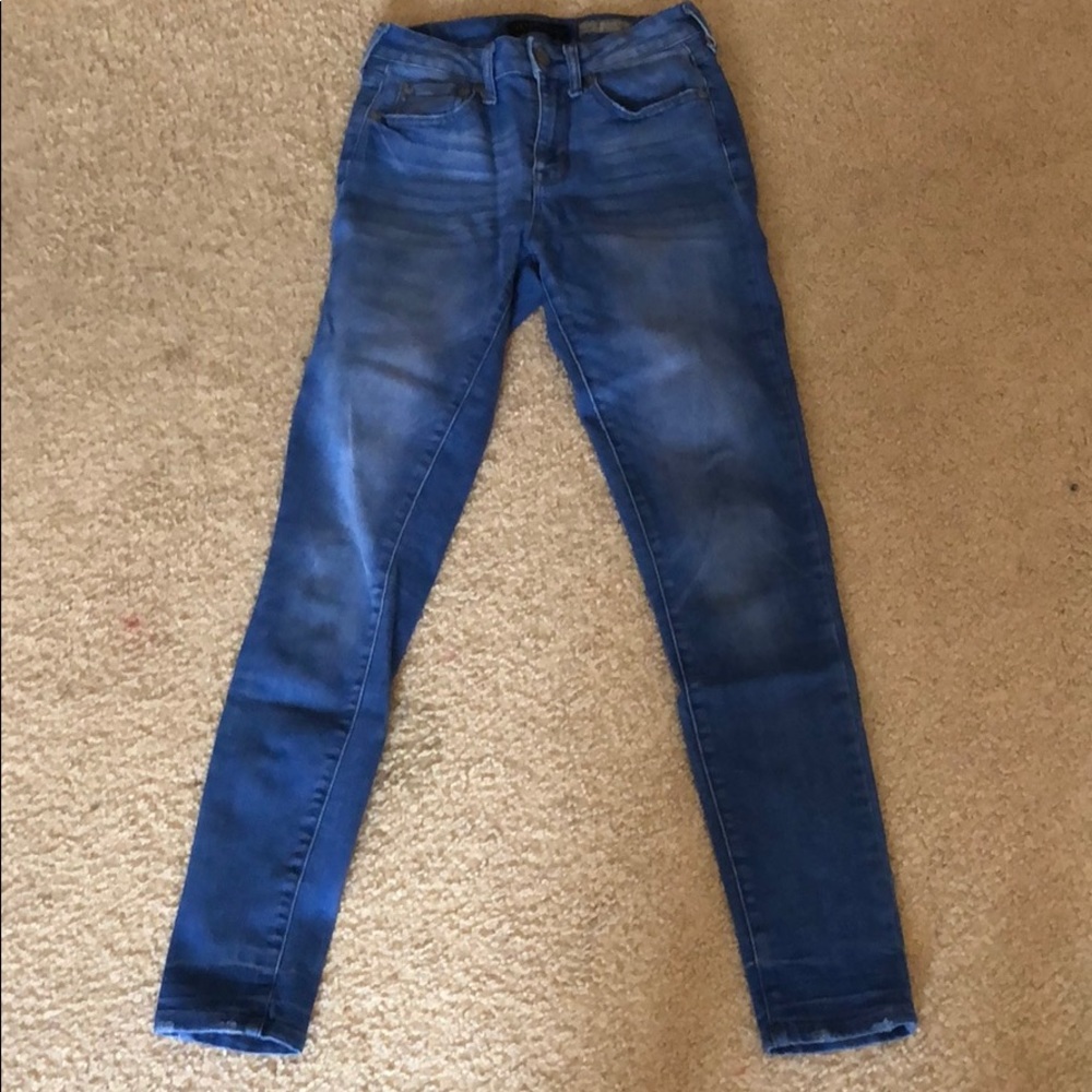 Medium wash skinny jeggings high rise